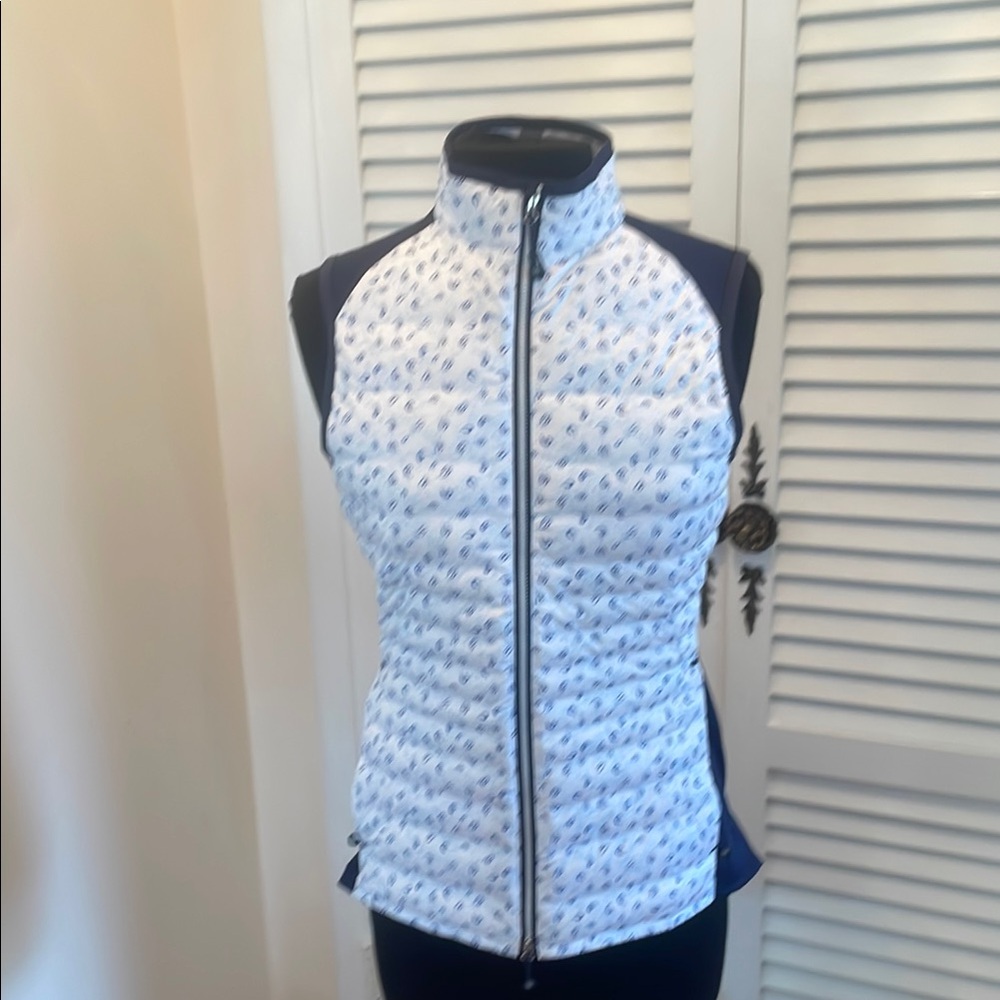 Peter MillarWhite and Blue Patterned puffed Zip-Up Vest side pockets S